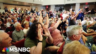 Download Lagu ‘Answer the question, you coward!’: Voters heckle House Republicans at town halls MP3 Download Lagu ‘Answer the question, you coward!’: Voters heckle House Republicans at town halls MP3