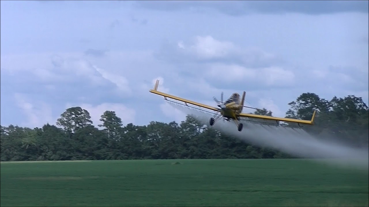 MURRAY FARMS CROP DUSTING. Thrush crop duster YouTube