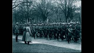 President von Hindenburg rewiews Officers Cadet Corps (1926)