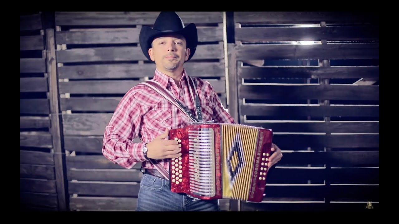 Παρακολούθηση Javier Rios Jr y La Gran Herencia -  Puñales De Fuego (Video Oficial) στο YouTube Παρακολούθηση Javier Rios Jr y La Gran Herencia -  Puñales De Fuego (Video Oficial) στο YouTube