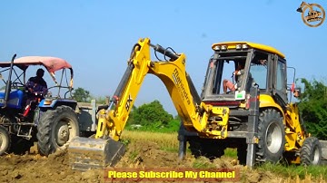 MAHINDRA BACKHOE LOADER LOADING SOIL IN TRACTOR - MAHINDRA EARTHMASTER BACKHOE WORKING VIDEO