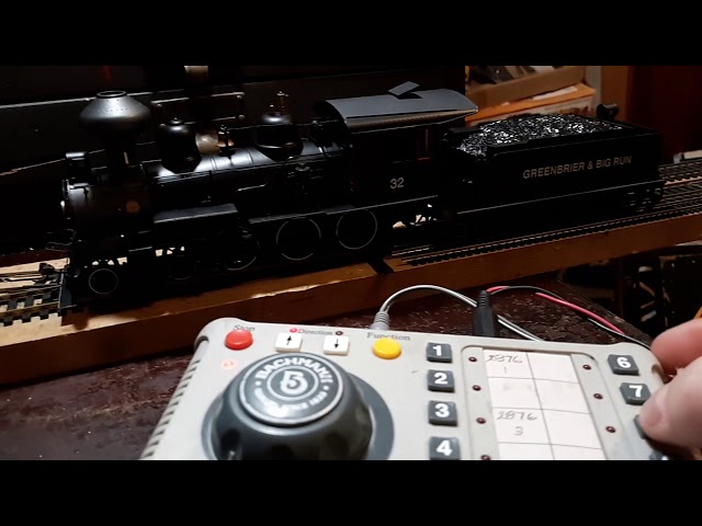 Bachmann Spectrum On30 10 wheeler steam locomotive - YouTube