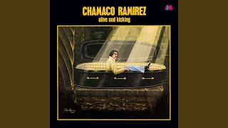 Video thumbnail of "Chamaco Ramirez - No Es Vacilón"
