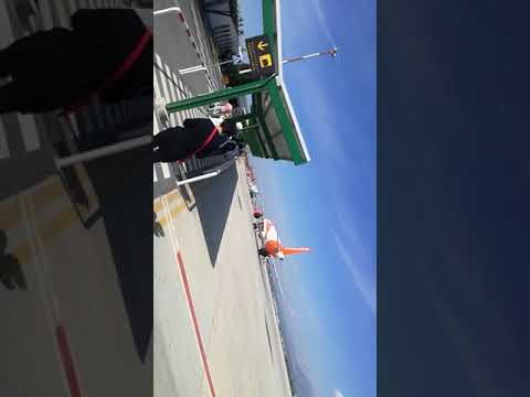 वीडियो: क्या ग्रेनाडा में हवाई अड्डा है?