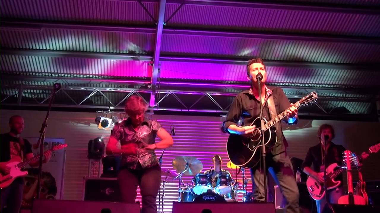 Deb 'Spoons' Perry with Adam Harvey YouTube