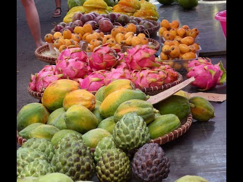Réunion Island: Saint-Paul Market | Mango Hunt!
