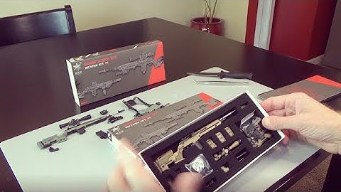 Unboxing the 1/6 scale Easy & Simple Doom
