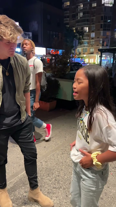 Little girl goes up to Jamie Miller and asks to sing here’s your perfect with him 🥺❤️