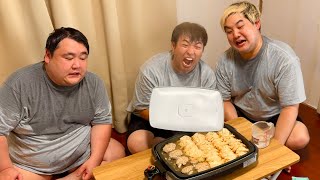 常滑焼作家さんによる表情が何とも素敵な一服してリラックスするカッパ Extreme Meal] Lock up your room in the middle of summer
