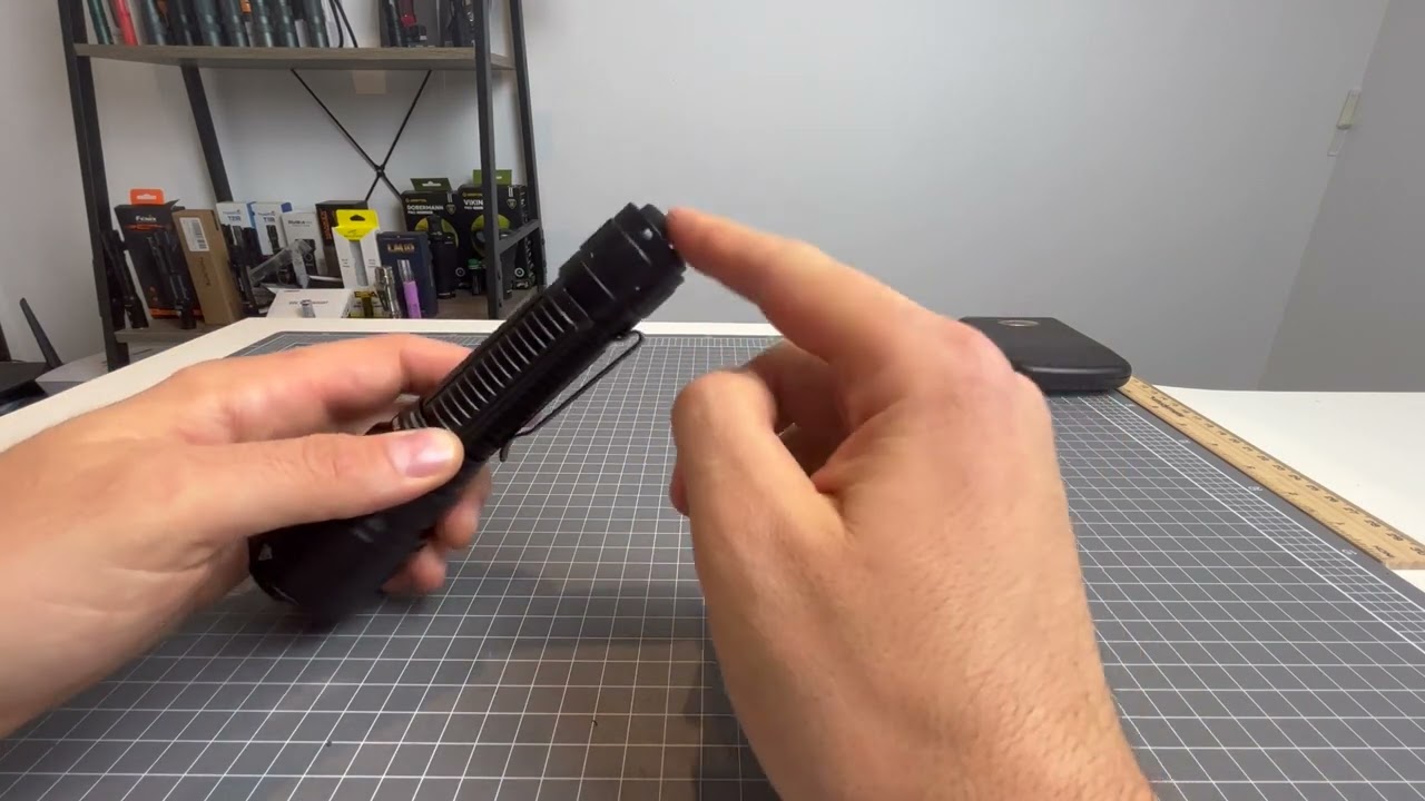 Обзор фонаря Fenix ​​WF26R — настенный тактический фонарь с невероятной дальностью действия 