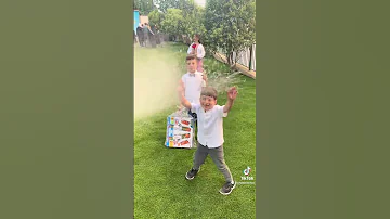 علو الفرحه بزياده نسمع صوت السعاده 