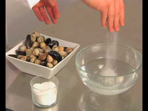 Technique de cuisine : Nettoyer des coquillages