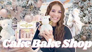 Cake Bake Shop Holiday Review 🎄✨ | Christmas Decor & NEW Holiday Cakes 🎂 | Disney Boardwalk
