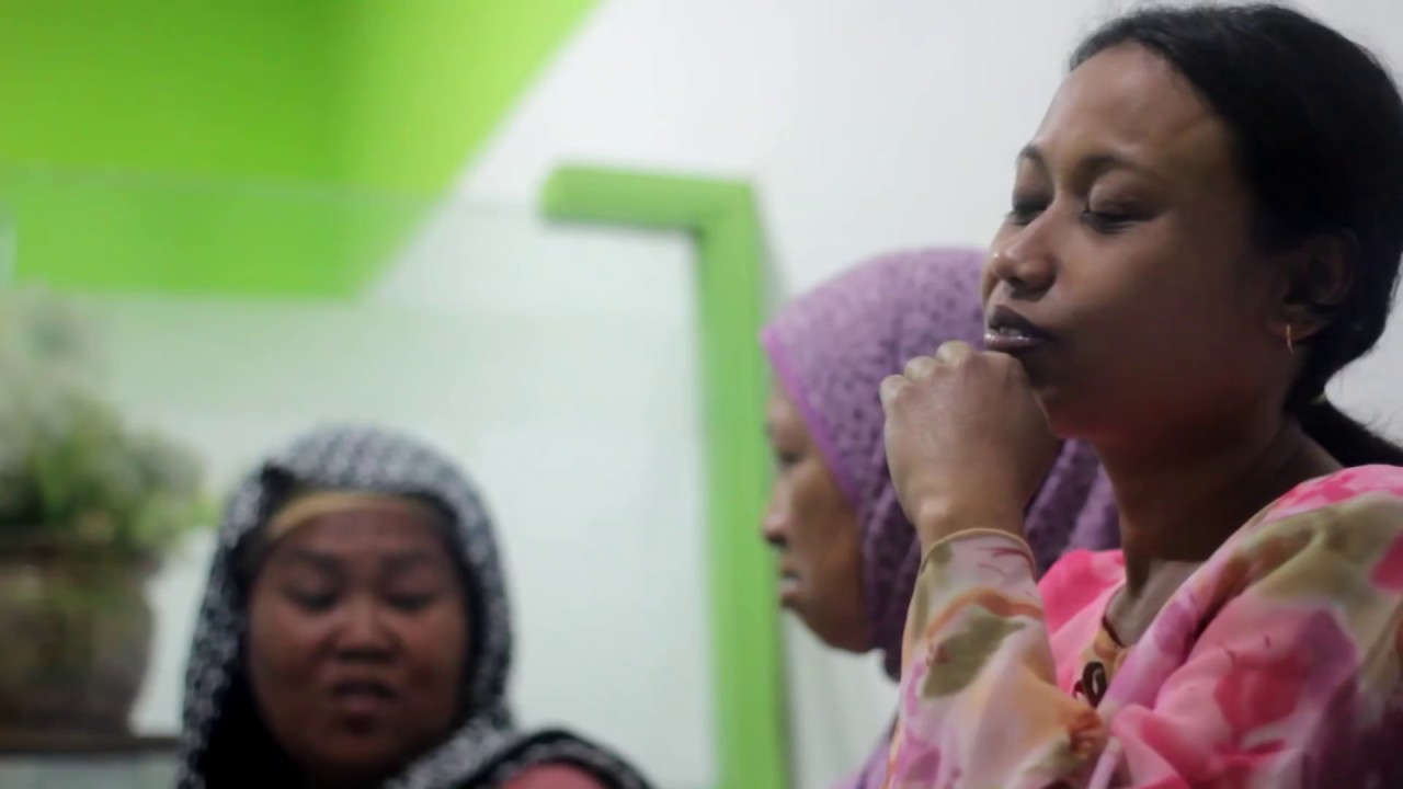 Garbage Clinical Insurance - Low-Cost Health Care - empowering people. Award Winner 2016 - YouTube