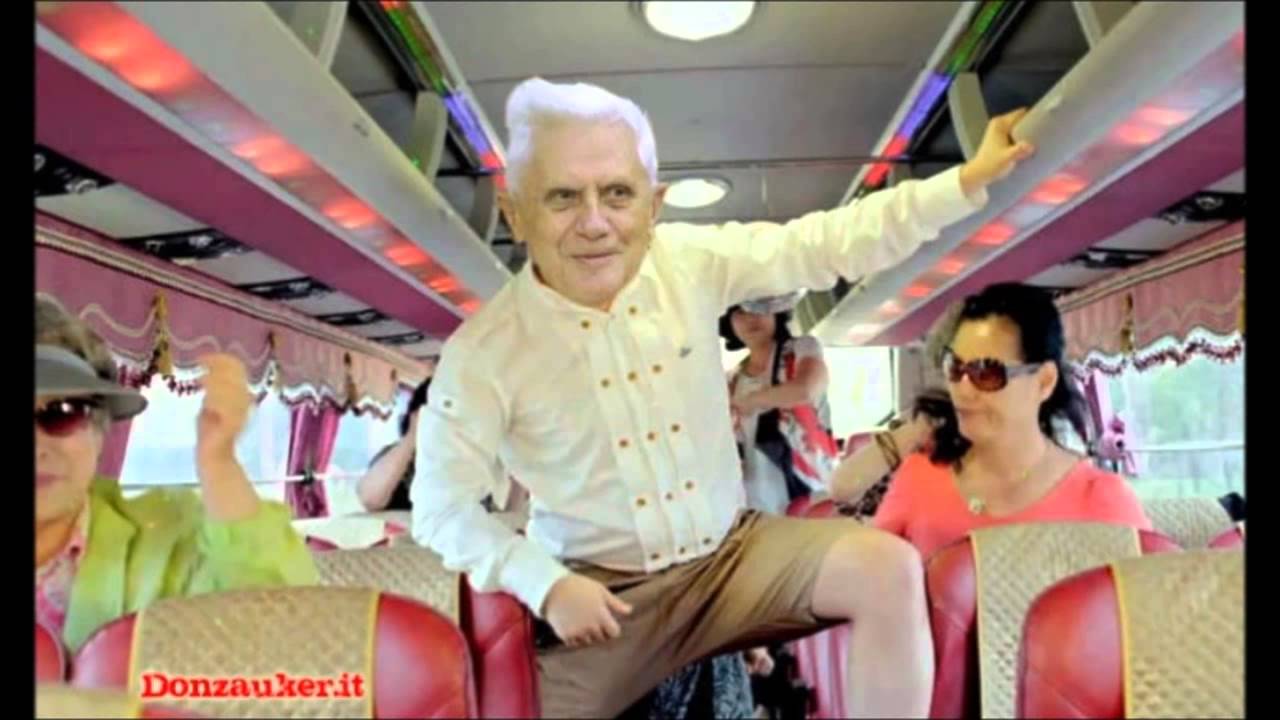 Oppa Papa style - Official Video ft. Michael Righini - YouTube