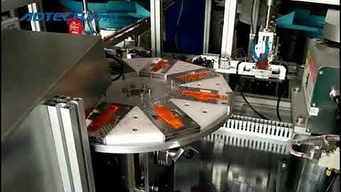 SCARA Injection products loading and unloading