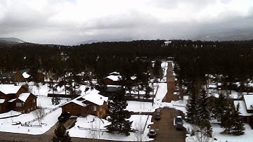 Test flight of Syma X5C goes wrong, crashes in the snow.