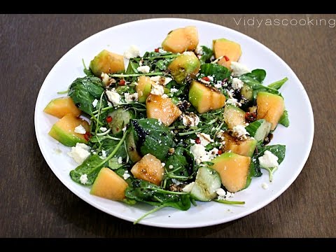 Baby Spinach & Cantaloupe Salad with Chilly Basil Dressing