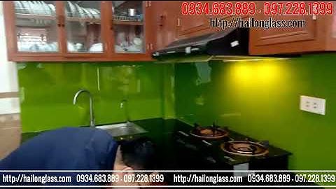 KÍNH ỐP BẾP MÀU XANH NON KIM SA HL THI CÔNG TẠI THƯỢNG MÃO   PHÚ LƯƠNG