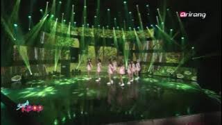 160617 OH MY GIRL - WINDY DAY LIVE @ Simply Kpop