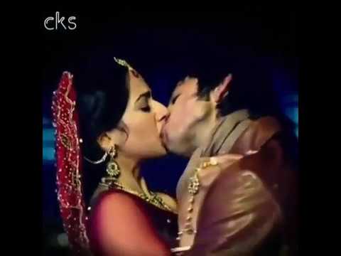 Hot Kissing Scene Part 2 || Romance Video || Sexy Videos || Kissing Video || Heart & Hacks ||
