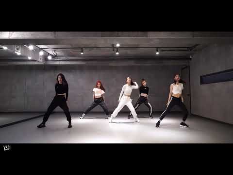 ITZY - DALLA DALLA (Dance Mirrored & 50% Slow)