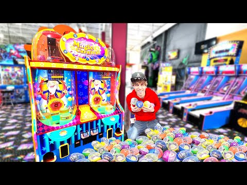 I CLEANED OUT This Weird Arcade Game (MEGA JACKPOT)