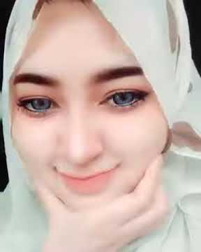 #STORY WA TERBARU CEWEK CANTIK SENYUMNYA MANIS