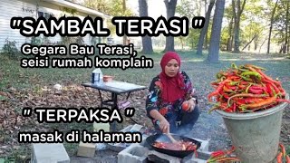 Download Lagu Daripada kena komplain seisi rumah, terpaksa bikin sambal terasinya di halaman pake tungku kayu MP3 Download Lagu Daripada kena komplain seisi rumah, terpaksa bikin sambal terasinya di halaman pake tungku kayu MP3