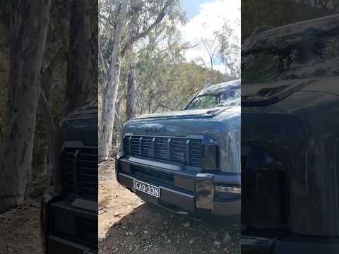 This Ute Climbs Hills For You 👀
