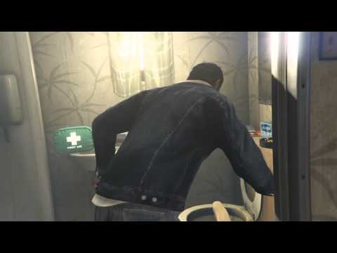 GTA 5 (PS4) Trevor Smashes Foot Into Toilet