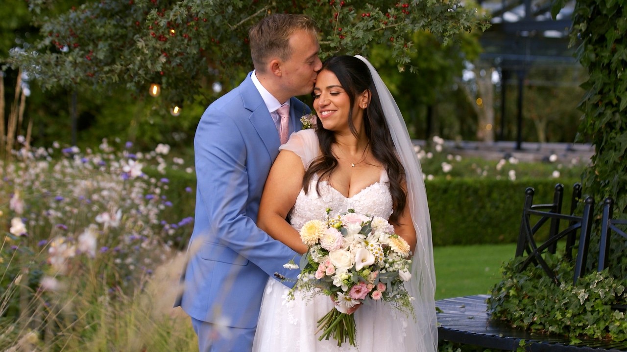 Sophie & Simon · The Old Kent Barn