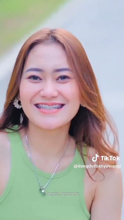 vita alvia cantik goyang hot #shorts