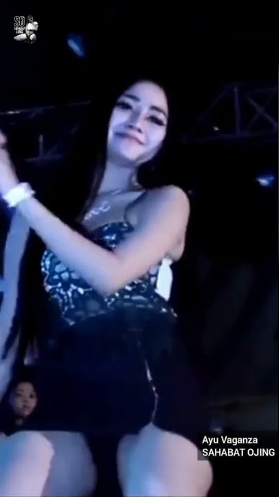 HOT AYU VAGANZA