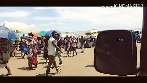 Bus ride from Goroka Town back to School (JayMeikz Video) 2020