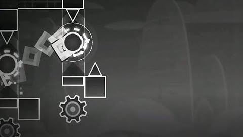 EL MEJOR LAYOUT QUE HE JUGADO - "THE ORDINARY DASH" 100% by Spaguettiuwu - Geometry Dash