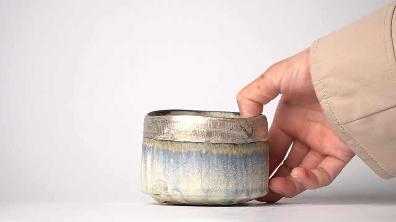 Nobuhito Nakaoka Colored Ash Glaze Cup Matcha bowl with Silver Gold