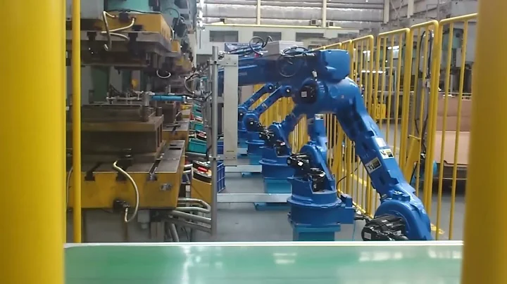 ⚙️Yaskawa robot automated stamping production line.