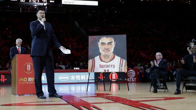 Rockets celebrate Yao Ming as Hall of Famer's No. 11 jersey retired - ABC7  San Francisco