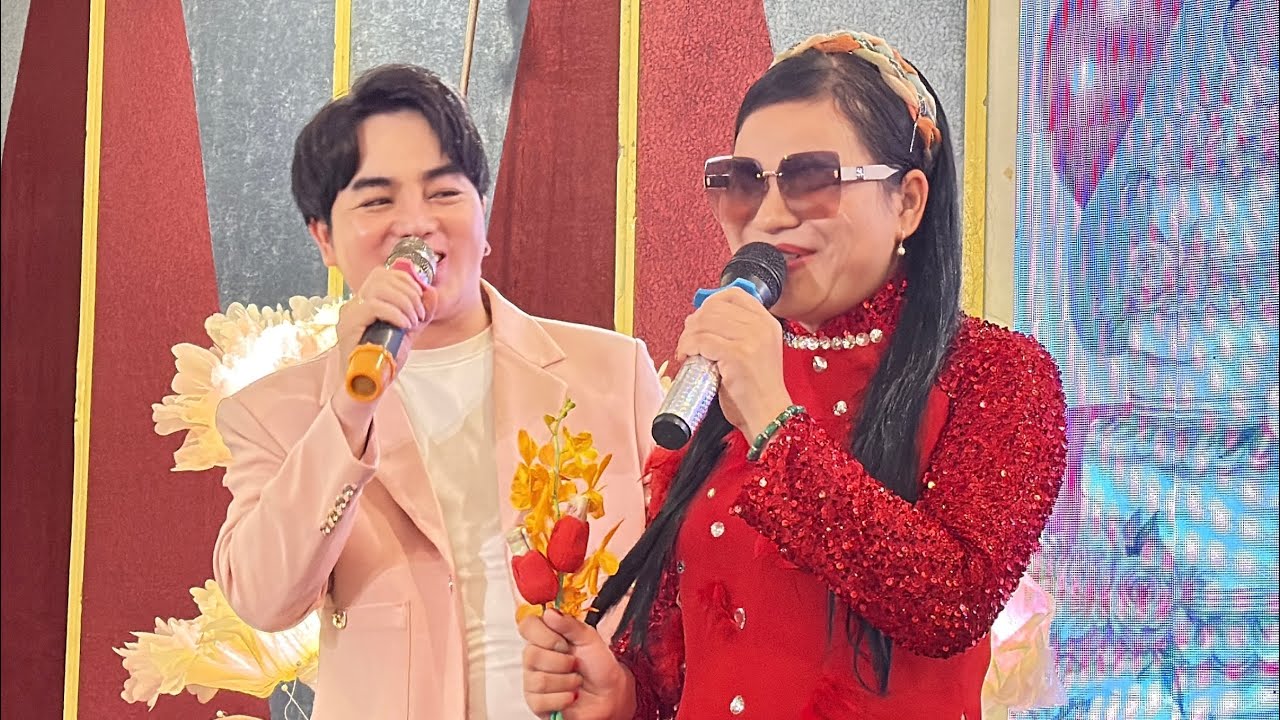 Hôm Nay Bích Phương Song Ca Cùng Thái Hoàng Hay Quá - Tấn Đủ Mọi Người Củng Xem Ủng Hộ Cho BP Nha 