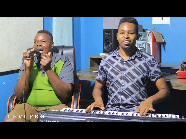 SWAHILI SEBEN PRAISE MEDLEY PAMBIO with Chris Mulwa class=