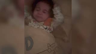 A 4-month-old baby sleeping with the sound of a hair dryer❤️💕😅👶🤩| ヘアドライヤーで寝ている赤ちゃん