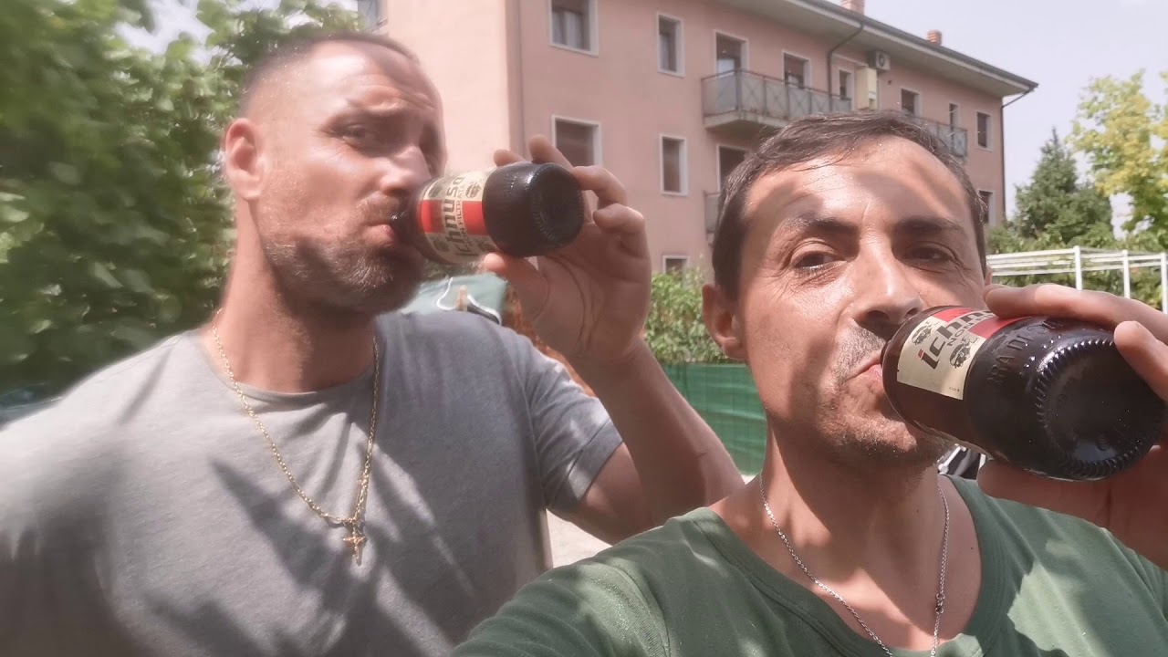 Forno a legna fai da te con blocco in refrattario