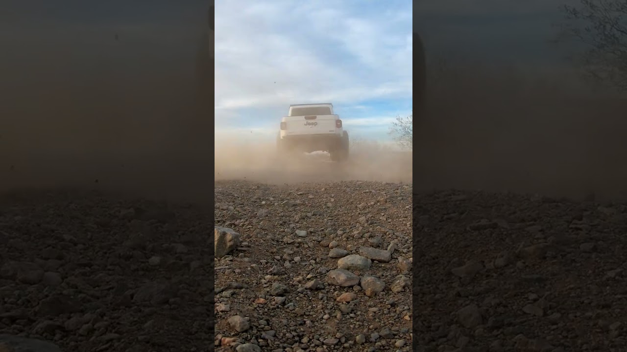 Trailing Arms is what you Need for Crazy Fast Speed in the Desert 