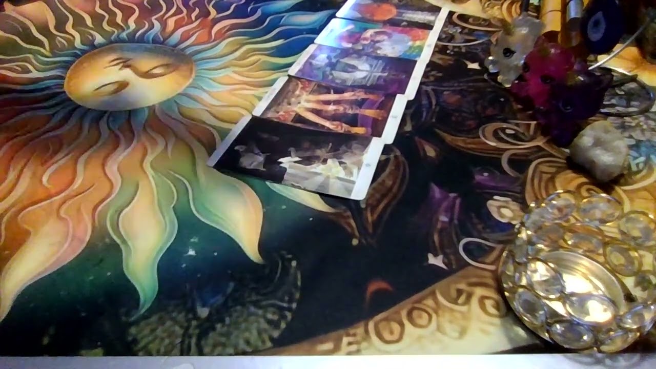 Они знали, что именно тебе нужно подчиниться и быть преданной, и они всё испортили ещё до того, к...