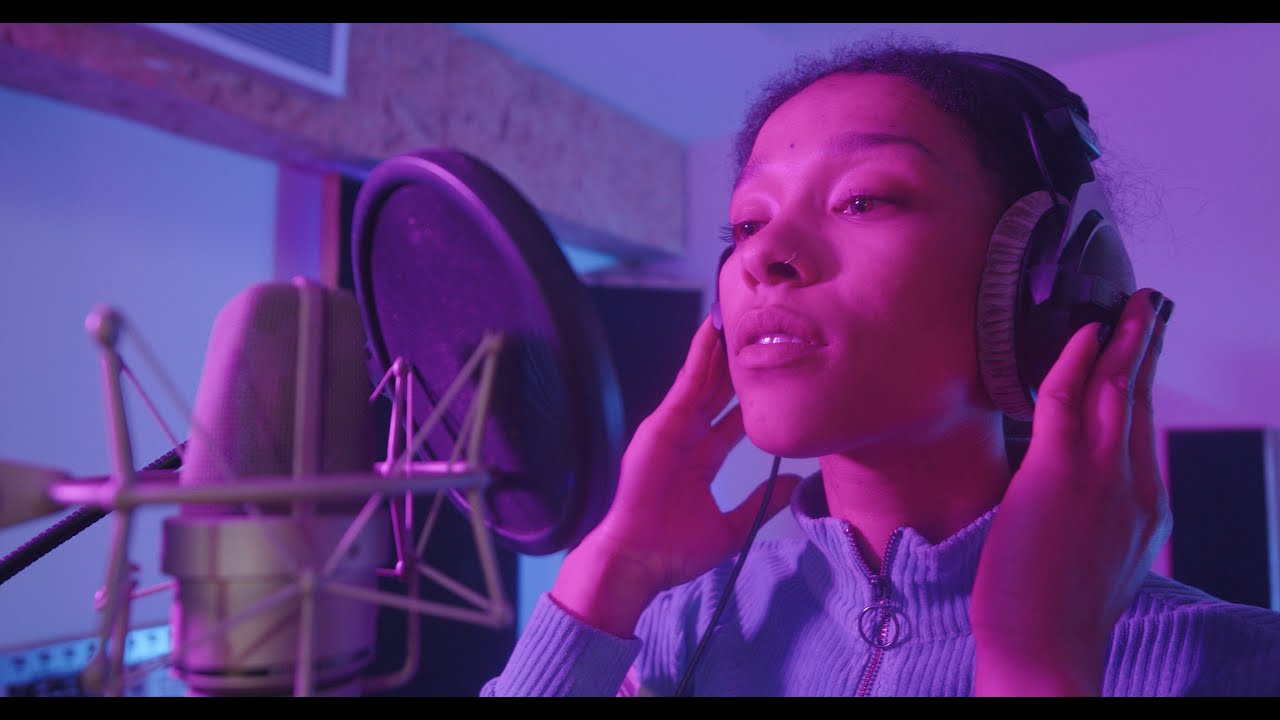 Ladele Studio Time Newcomers #4 - Ladele - YouTube