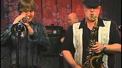 Live Around The Studio Boston Horns