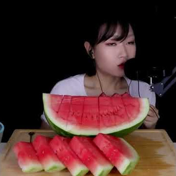 Asmr semangka ......Bikin ngiler😥.