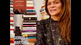 📖 un libro al giorno 👉 giorgia martone è un'esperta di essenze,
e oltre a essere l'autrice del ricchissimo "la grammatica dei profumi"
(gribaudo) anc...