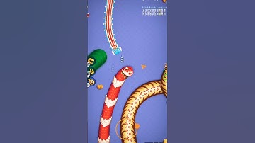 WORMSZONE.IO | The Biggest Snake on the Server Takes Over the Map and Climbs to Top 01